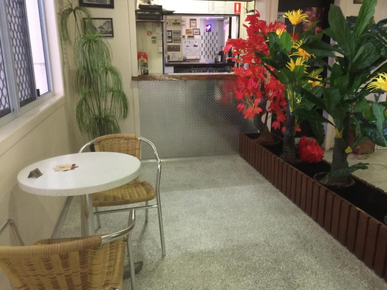 Granville Tavern And Motel マリーボロー エクステリア 写真